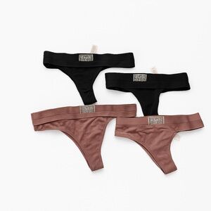 Victoria Secret NWT Thin Thong Panties Size Small Set of 4 (2 Black & 2 Mauve)